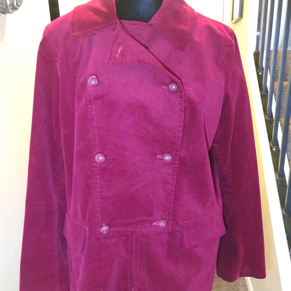 Talbots velvet deep burgundy blazer 👄💖